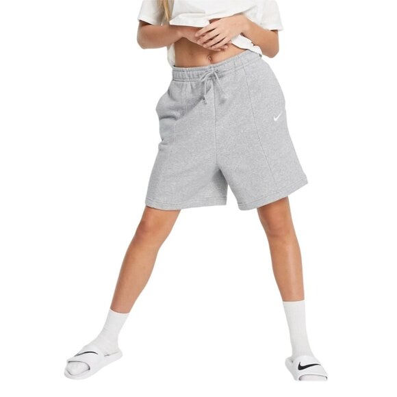 Nike Soft Gray High Waist Jogger Gym Athleisure Shorts - Picture 1 of 9
